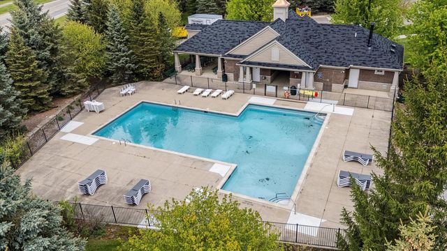 48941 Freestone Drive, Northville, MI 48168