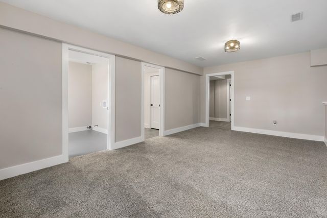 263 W 550 N, Valparaiso, IN 46385