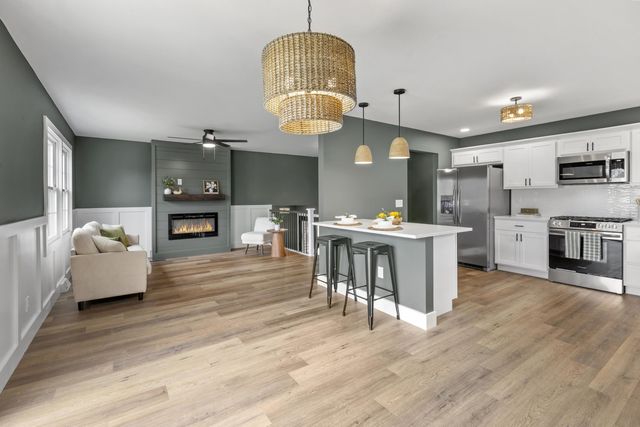 263 W 550 N, Valparaiso, IN 46385