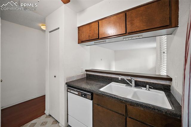 1625 N Murray Boulevard 224, Colorado Springs, CO 80915