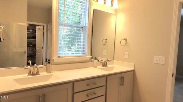 700 Carraway Garden Drive, Wake Forest, NC 27587