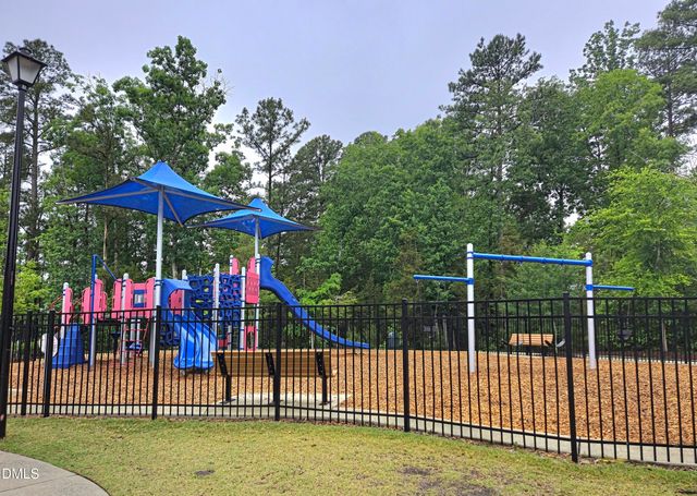 700 Carraway Garden Drive, Wake Forest, NC 27587