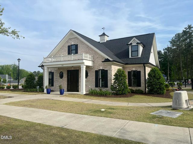 700 Carraway Garden Drive, Wake Forest, NC 27587