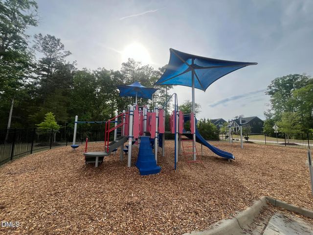 700 Carraway Garden Drive, Wake Forest, NC 27587