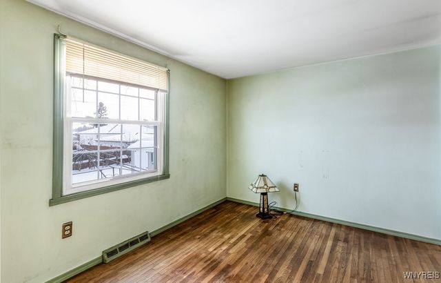 61 Danielle Drive, Cheektowaga, NY 14227