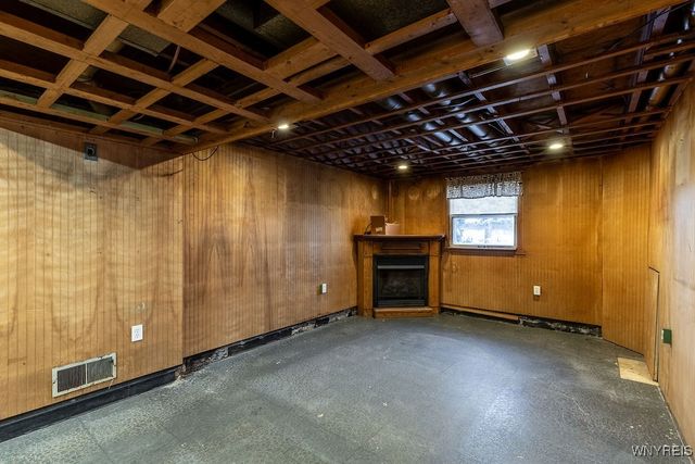 61 Danielle Drive, Cheektowaga, NY 14227