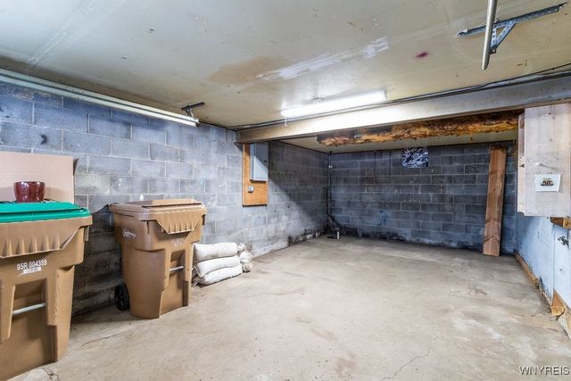 61 Danielle Drive, Cheektowaga, NY 14227