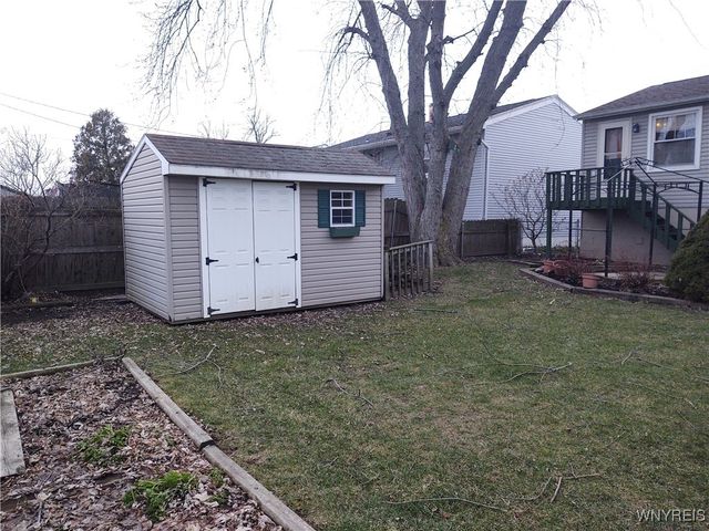 61 Danielle Drive, Cheektowaga, NY 14227