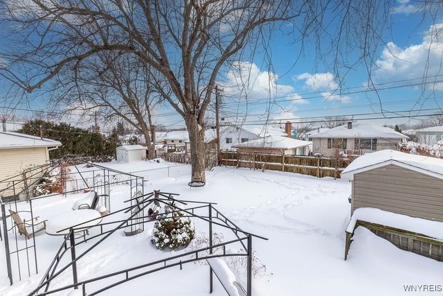 61 Danielle Drive, Cheektowaga, NY 14227