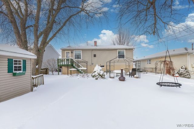 61 Danielle Drive, Cheektowaga, NY 14227