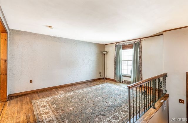 61 Danielle Drive, Cheektowaga, NY 14227