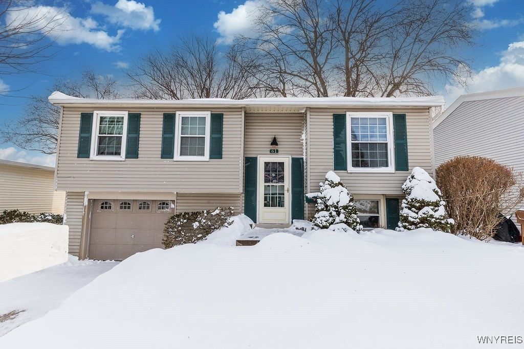 61 Danielle Drive, Cheektowaga, NY 14227
