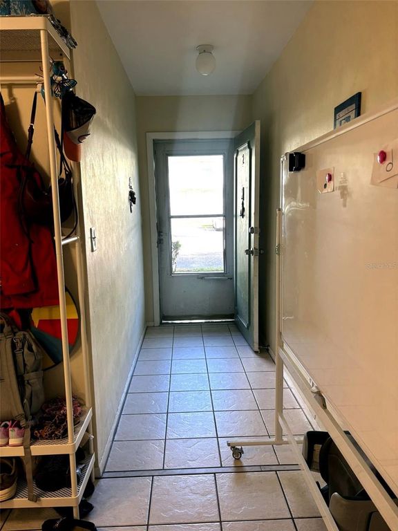 Image 3 of property listing at 1433 S BELCHER ROAD B2, Clearwater, FL 33764