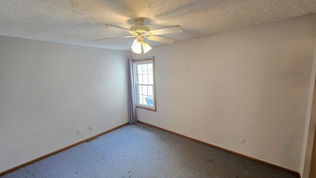 222 Lily Lane 222, Rockford, IL 61107