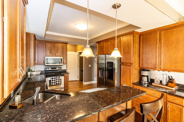 14116 Ridgemont Drive, Urbandale, IA 50323