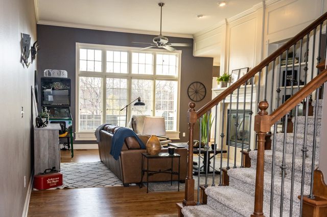 14116 Ridgemont Drive, Urbandale, IA 50323