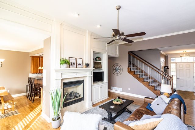 14116 Ridgemont Drive, Urbandale, IA 50323