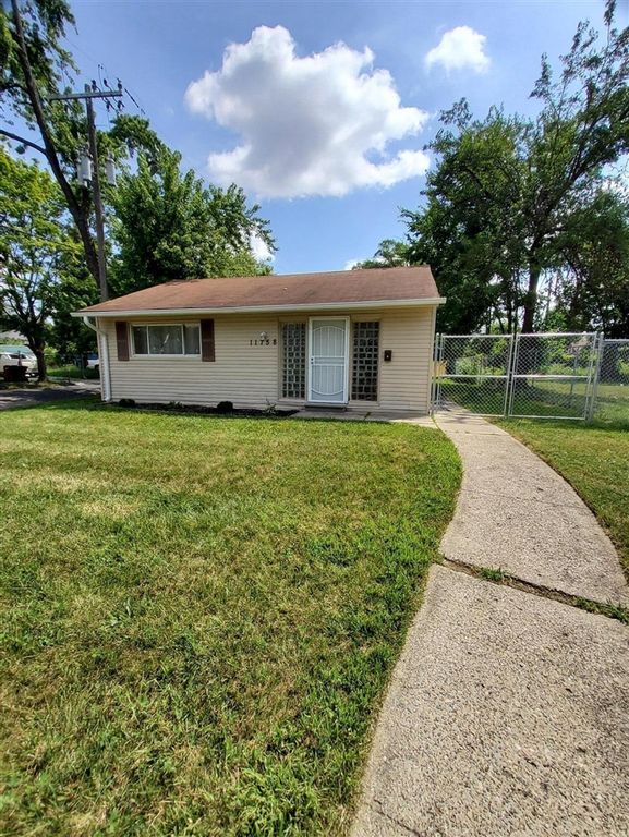 11758 Hartwell Street, Detroit, MI 48227