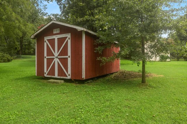 608 Harpeth Pkwy, E, Nashville, TN 37221