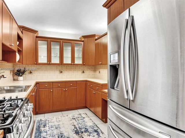3140 S Ocean Drive 206, Hallandale Beach, FL 33009