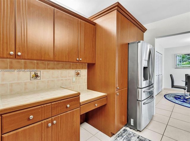 3140 S Ocean Drive 206, Hallandale Beach, FL 33009