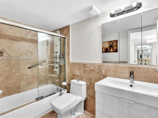 3140 S Ocean Drive 206, Hallandale Beach, FL 33009