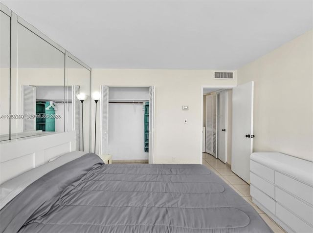 3140 S Ocean Drive 206, Hallandale Beach, FL 33009