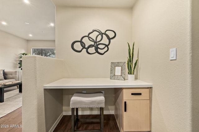 18416 N CAVE CREEK Road 1013, Phoenix, AZ 85032