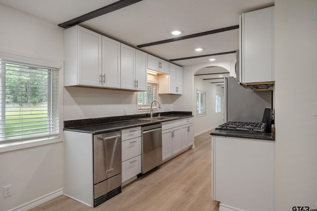 13821 CR 2278, Tyler, TX 75707