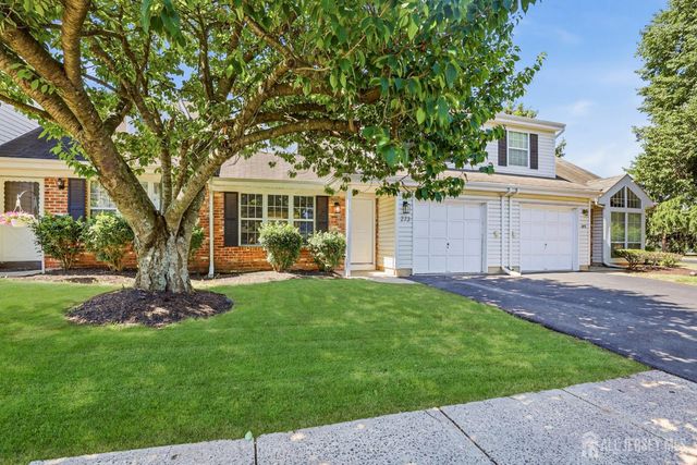 273 Edgeware Court, Franklin Twsp, NJ 08873