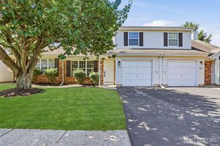 273 Edgeware Court, Franklin Twsp, NJ 08873