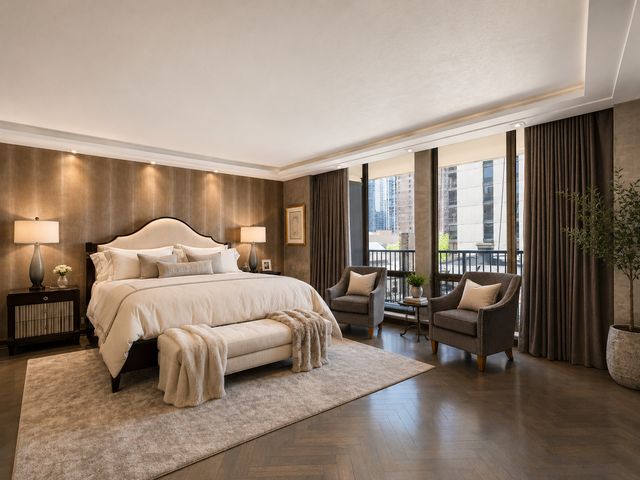 1040 N Lake Shore Drive 7C, Chicago, IL 60611