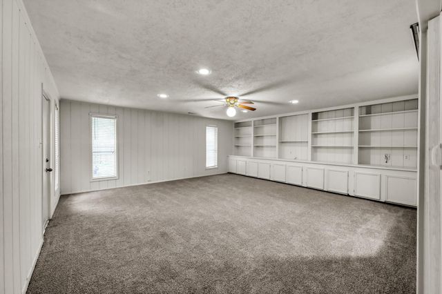 19614 Leaning Timbers Drive, Humble, TX 77346