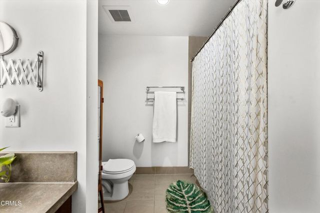 1100 S Hope Street 811, Los Angeles, CA 90015
