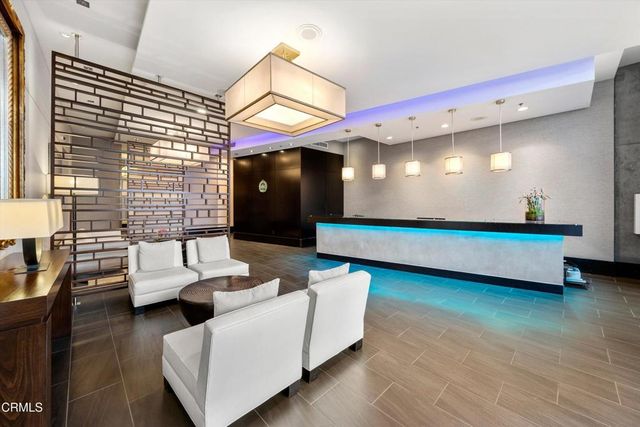 1100 S Hope Street 811, Los Angeles, CA 90015