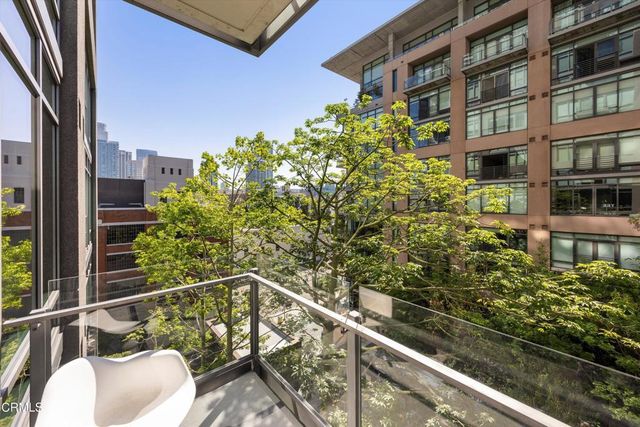 1100 S Hope Street 811, Los Angeles, CA 90015