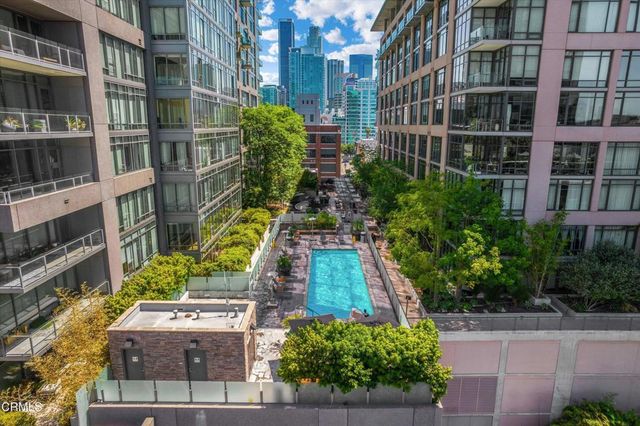 1100 S Hope Street 811, Los Angeles, CA 90015