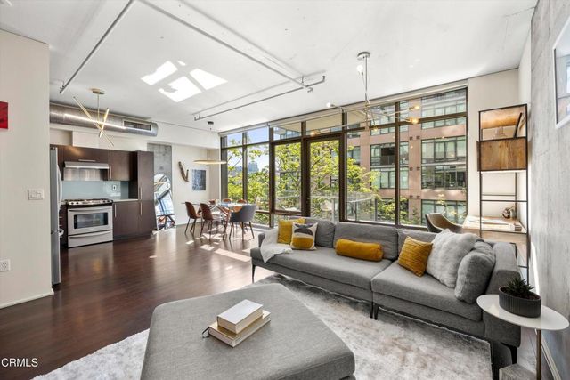 1100 S Hope Street 811, Los Angeles, CA 90015