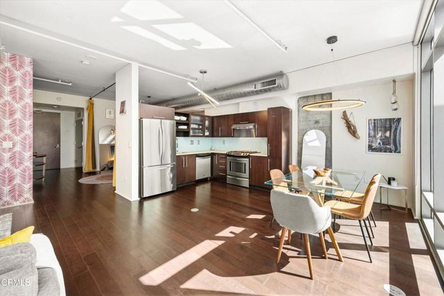1100 S Hope Street 811, Los Angeles, CA 90015