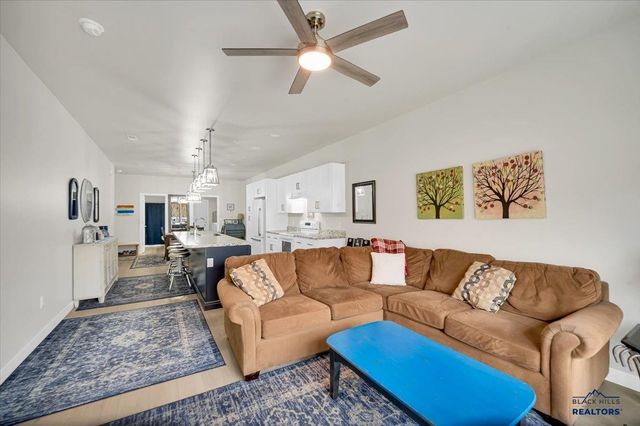 2625 HENNESSY DRIVE, Rapid City, SD 57701