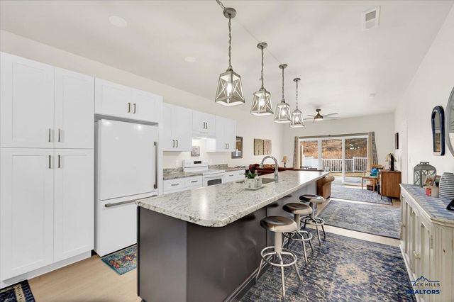 2625 HENNESSY DRIVE, Rapid City, SD 57701