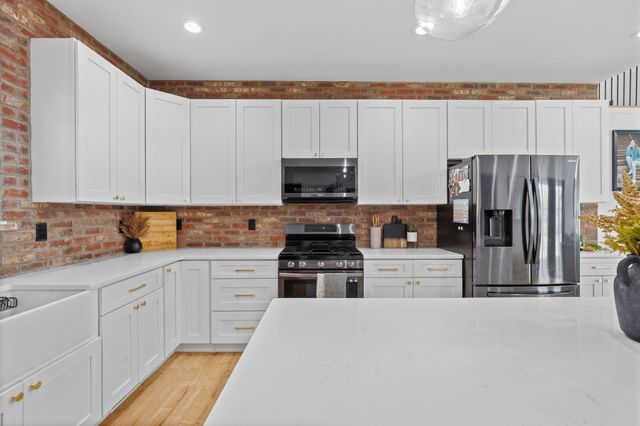 3644 Grant Avenue, Grove City, OH 43123
