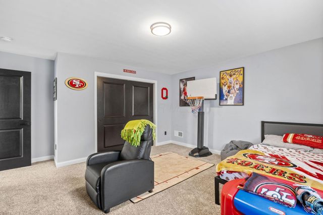3644 Grant Avenue, Grove City, OH 43123