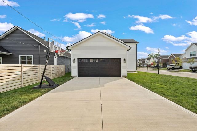 3644 Grant Avenue, Grove City, OH 43123