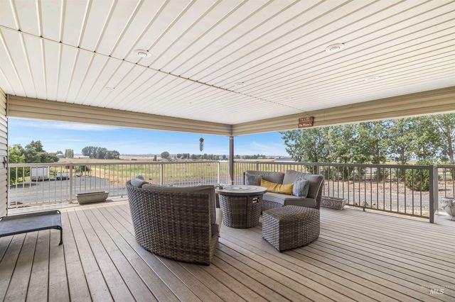 1468 N Viewpoint Dr, Lewiston, ID 83501