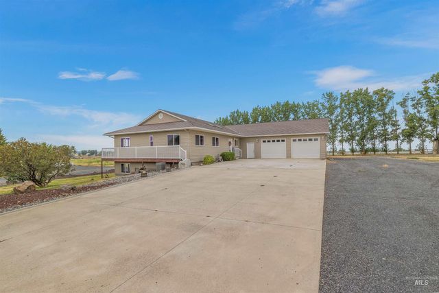 1468 N Viewpoint Dr, Lewiston, ID 83501