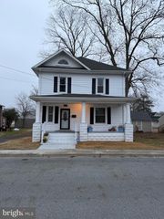 402 N 2ND ST, Delmar, DE 19940