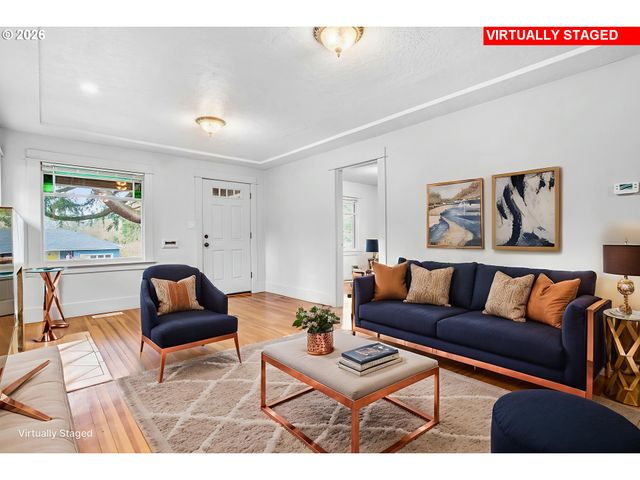 900 Ne 91ST Ave, Portland, OR 97220