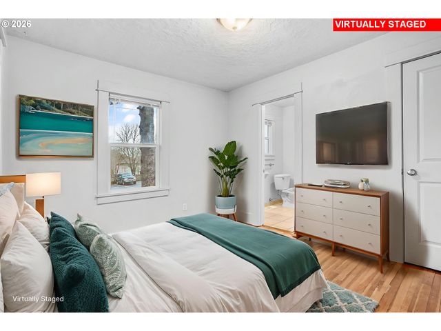 900 Ne 91ST Ave, Portland, OR 97220