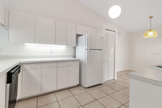 4115 PUTTER PLACE 4115, Bradenton, FL 34203